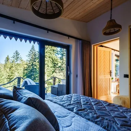 شاليه Lesny زاكوباني